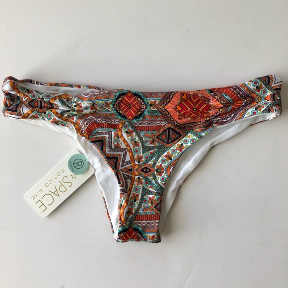 L*Space Monique Reversible Bitsy Bikini Bottom NWT - Picture 4 of 8
